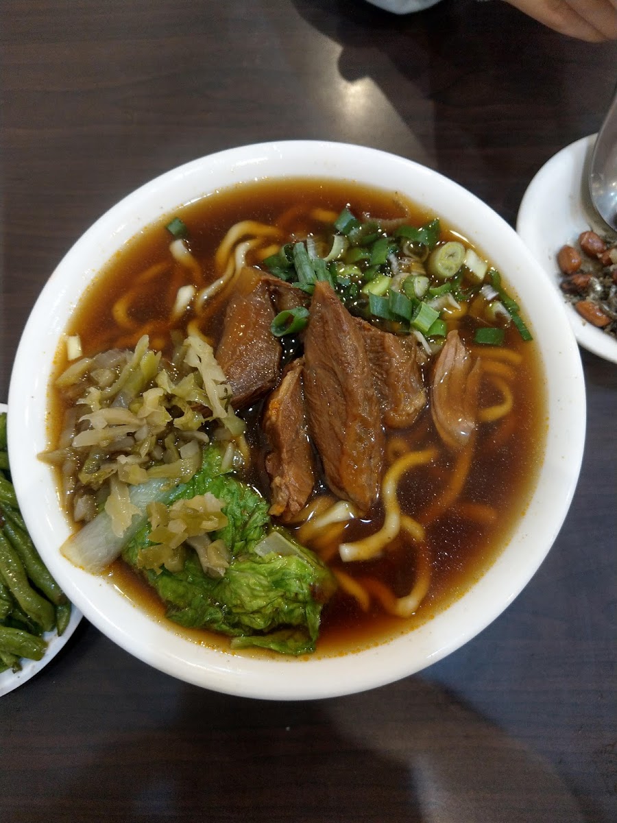 Heung Yuen Beef Noodle (Jinshandian)-5