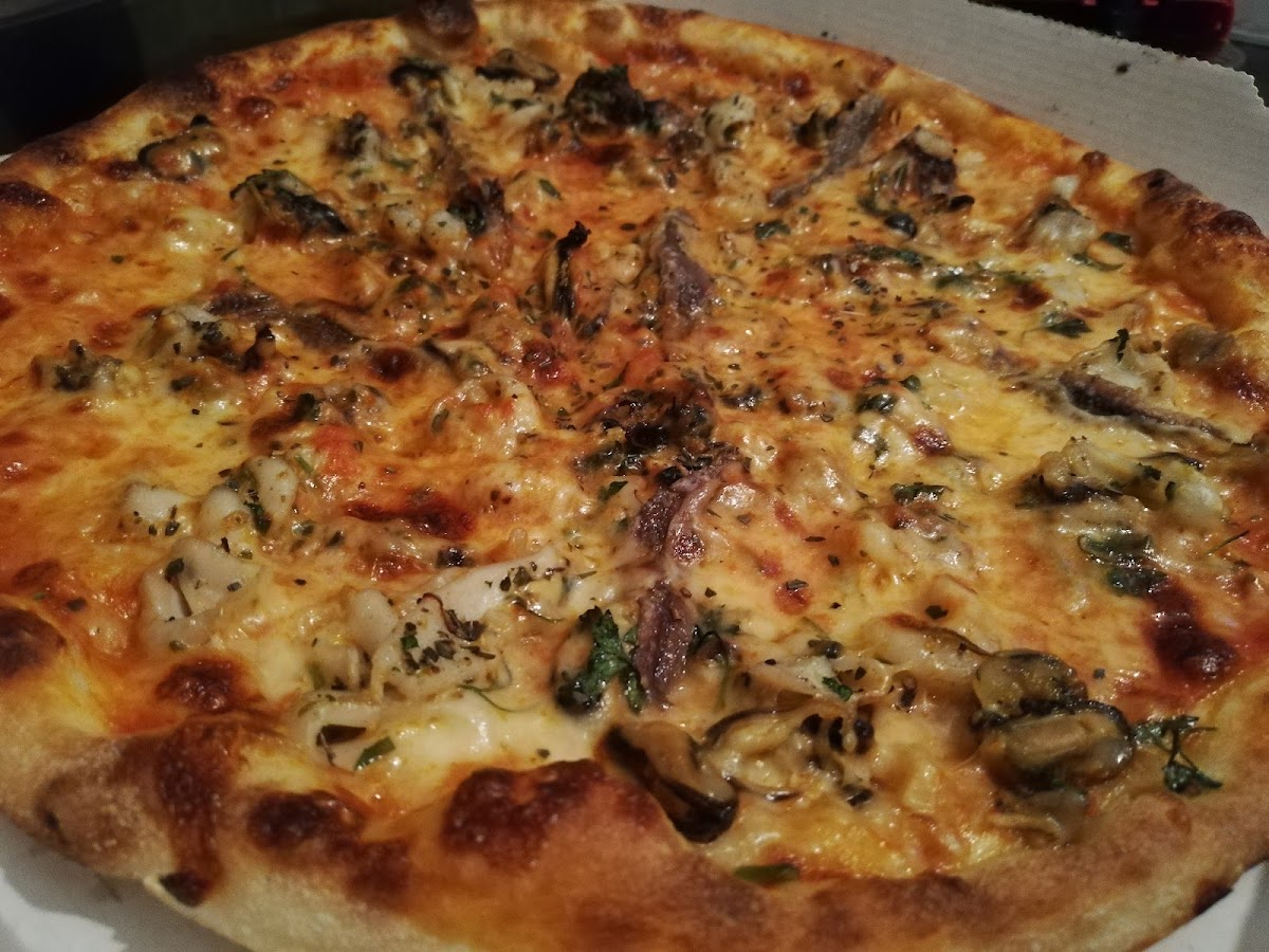 Hexen Pizza Lemgo-7