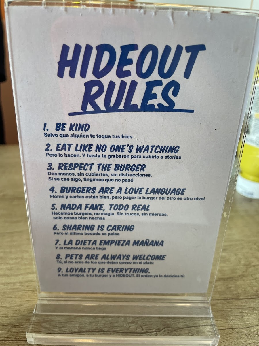 Menu Hideout Burger Sant Marti-9