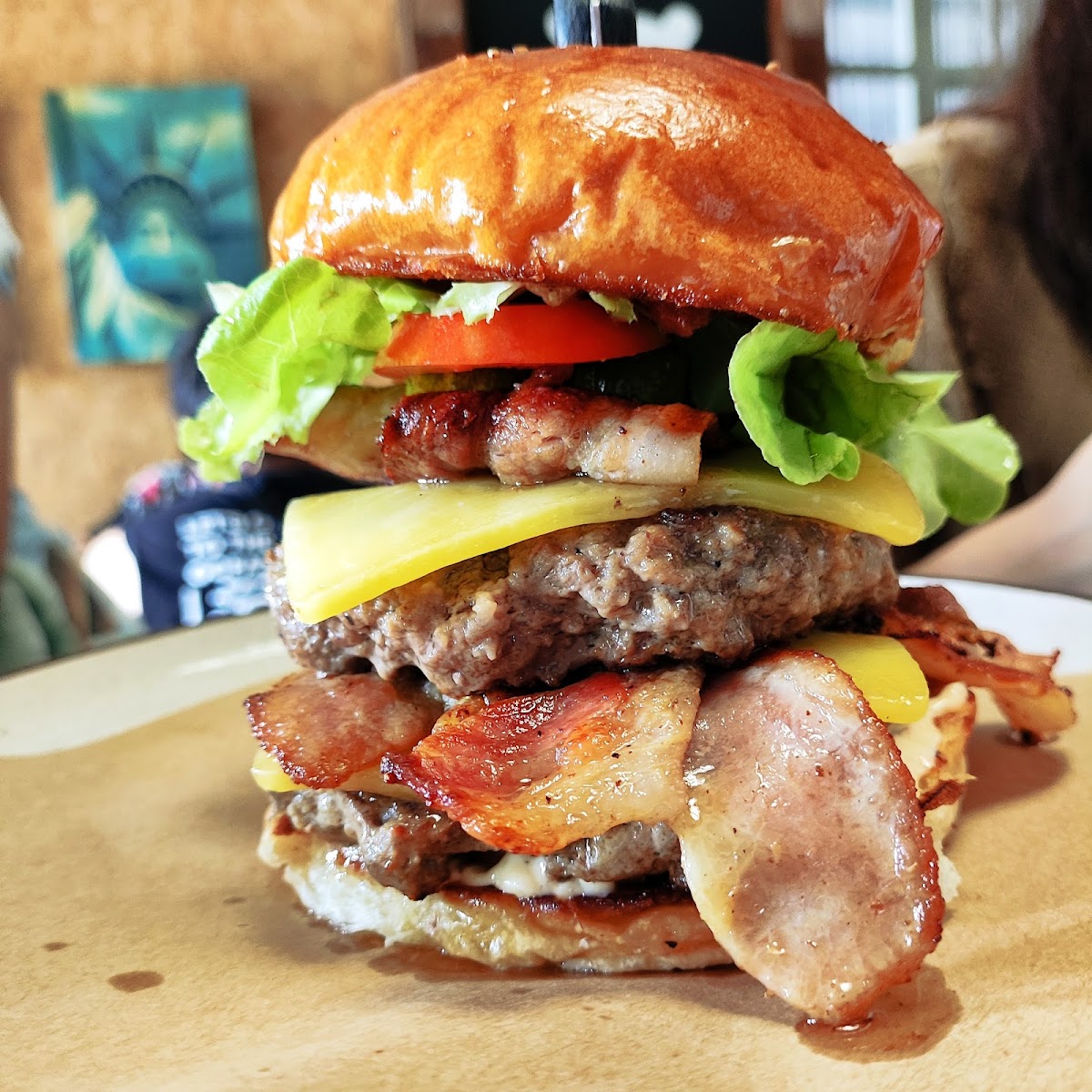 Hippo Burger Bistro-10