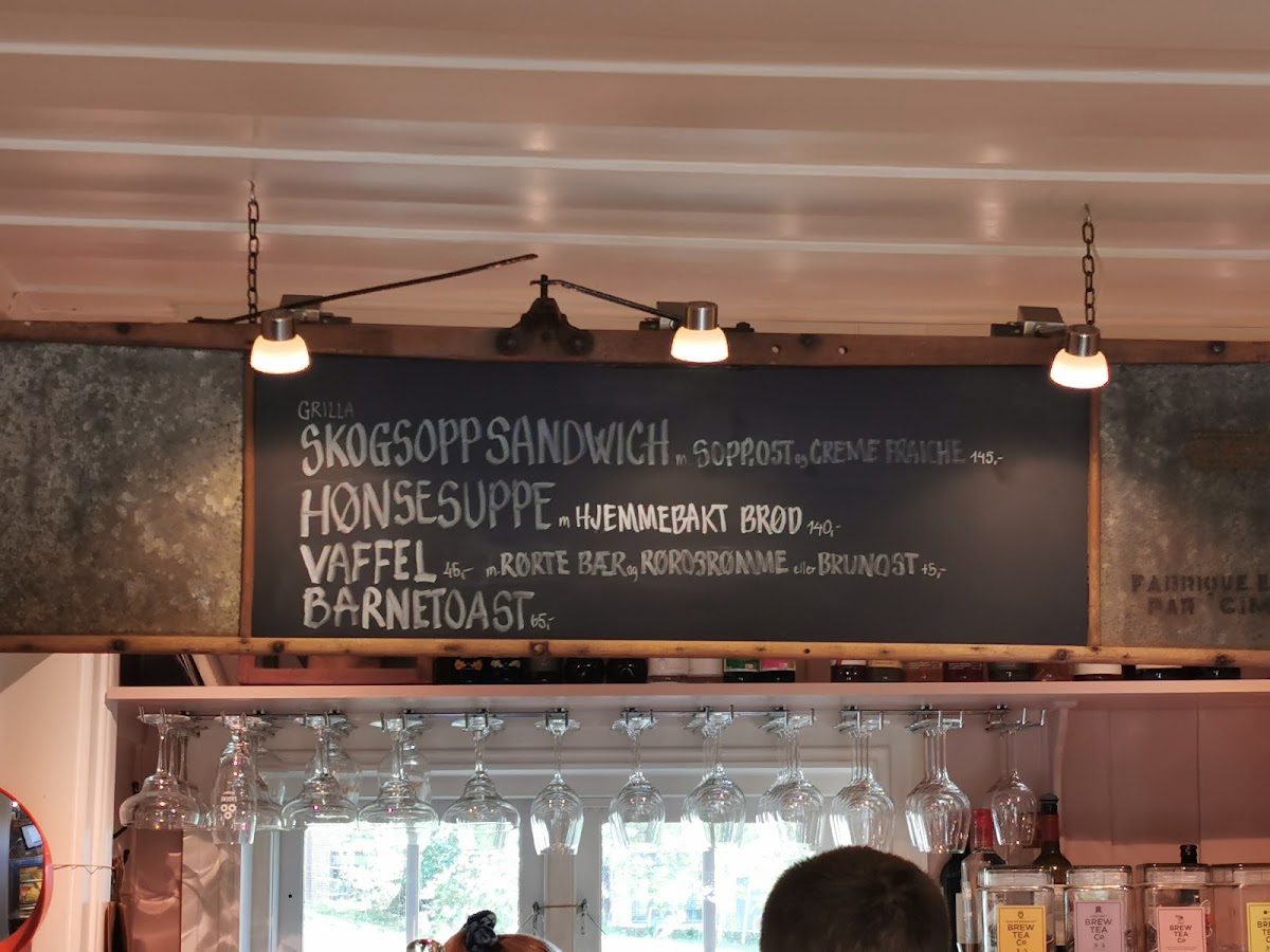 Menu Hønse-Lovisas House-4