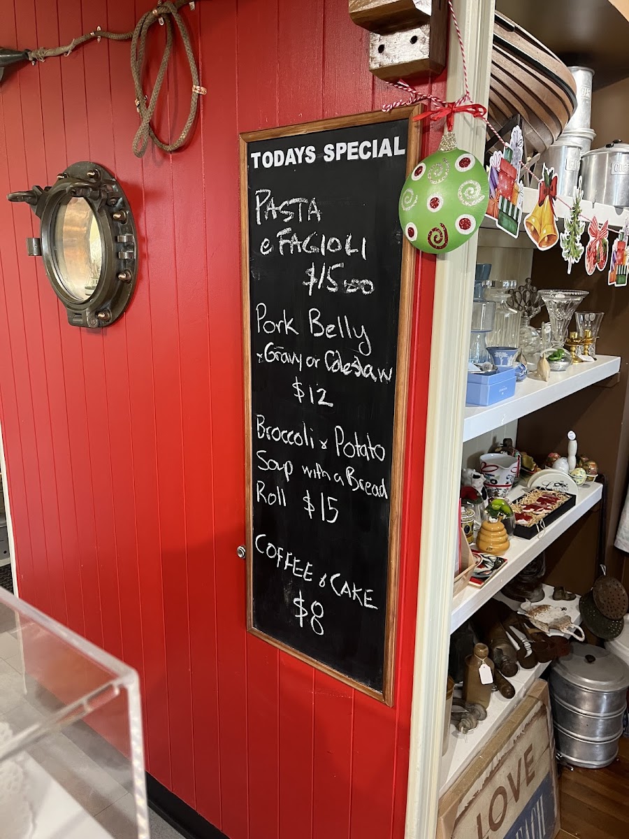 Menu Hoki Boatshed Cafe-5