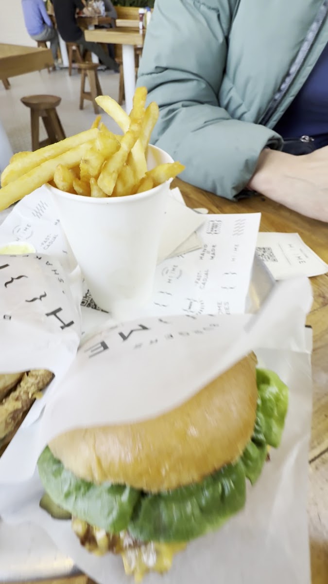 Home Burgers Zona G - Rosales-2