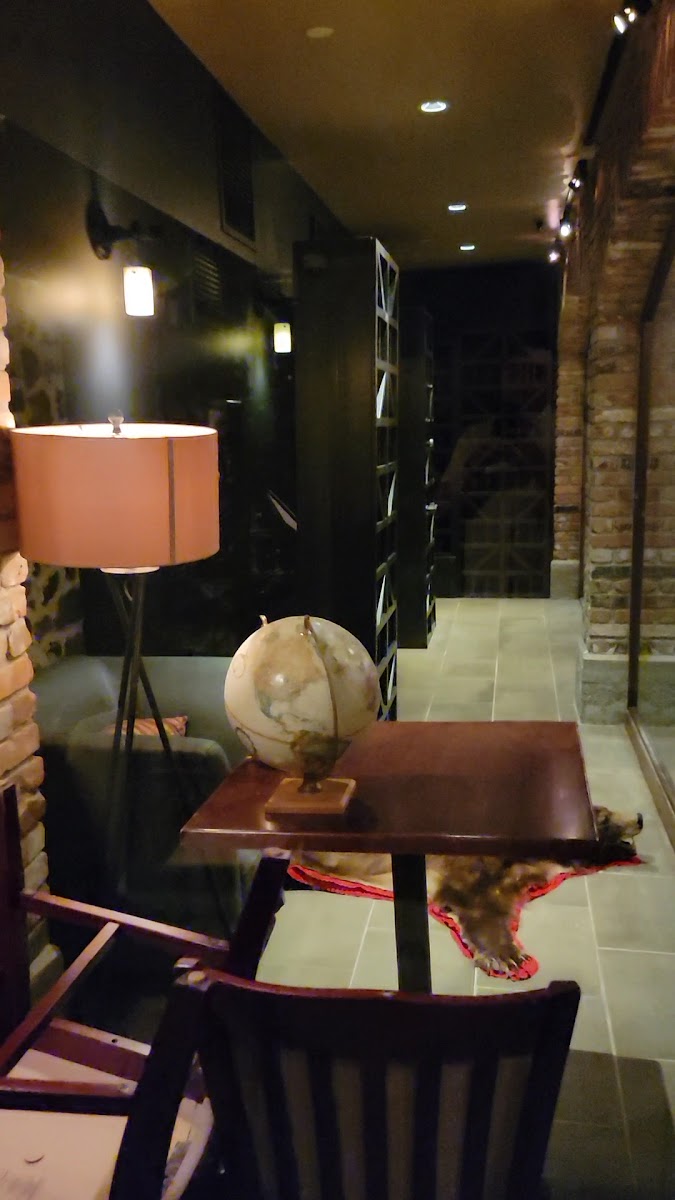 Honey Eatery And Social Club-2