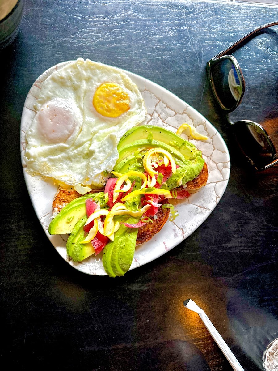 Honey Eatery And Social Club-7