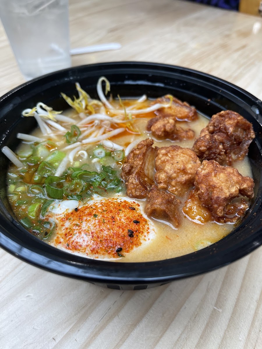 Honolulu Poke & Ramen-8