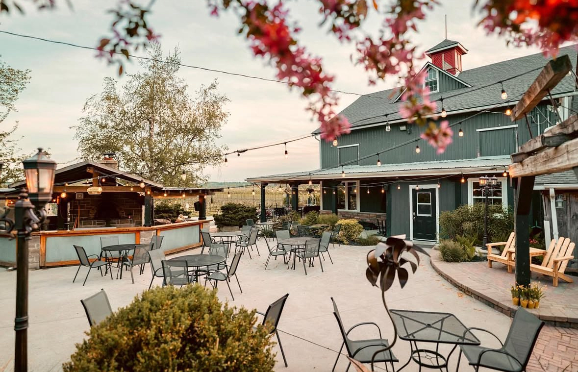 Honsberger Estate Winery, Restaurant And Event Venue-4