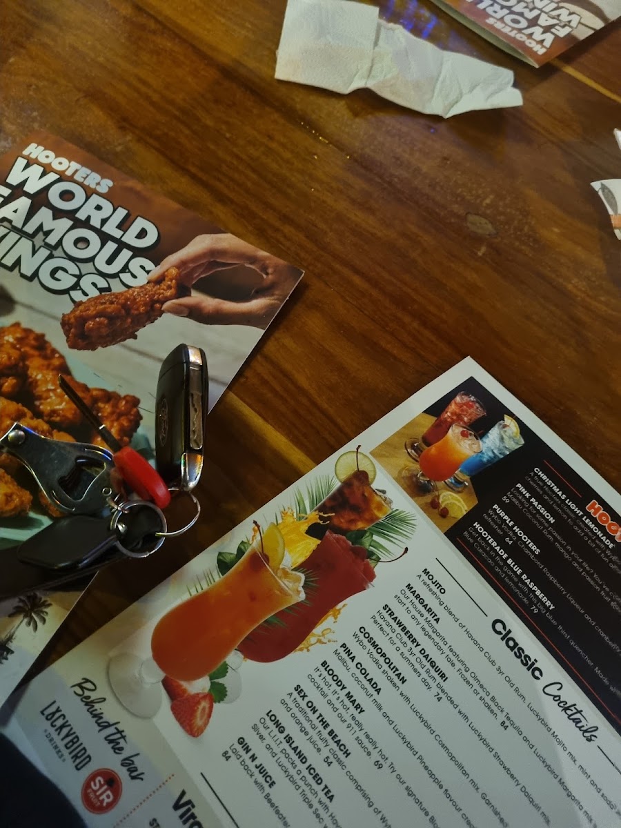 Menu Hooters Fourways-7