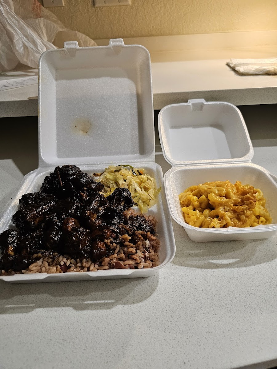 Hop-A-Long’S Jamaican Kitchen-9