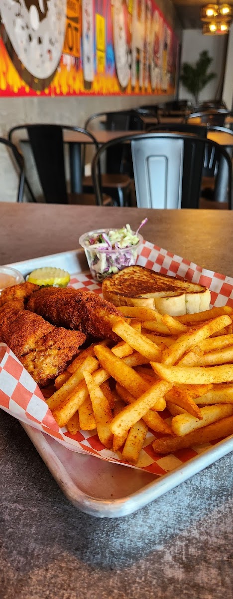 Hot Chickz Chicken Sandwiches-8