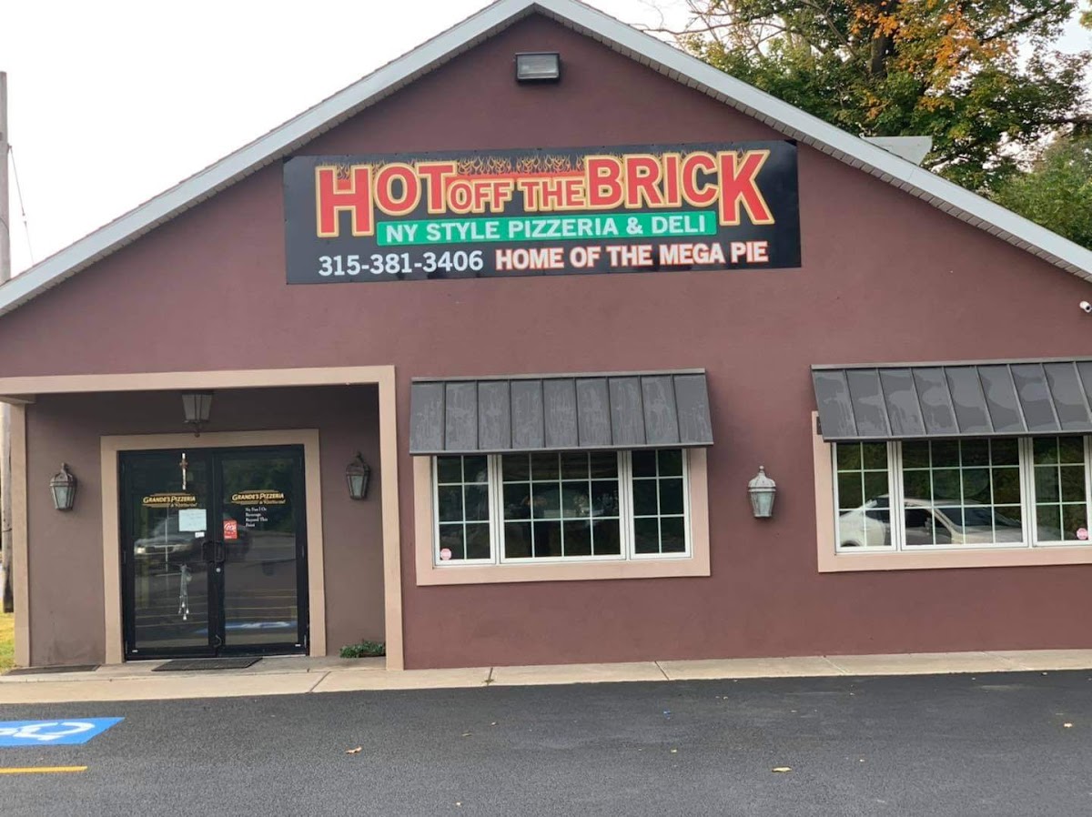 Hot Off The Brick New York Style Pizza