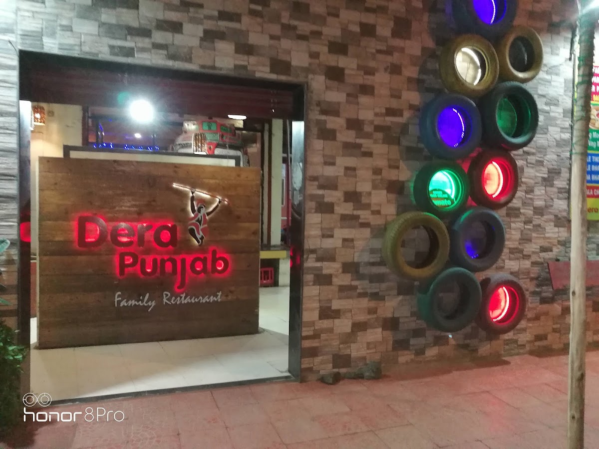 Hotel Dera Punjab