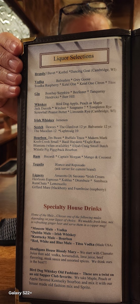 Menu Houligans Steak & Seafood Pub-3