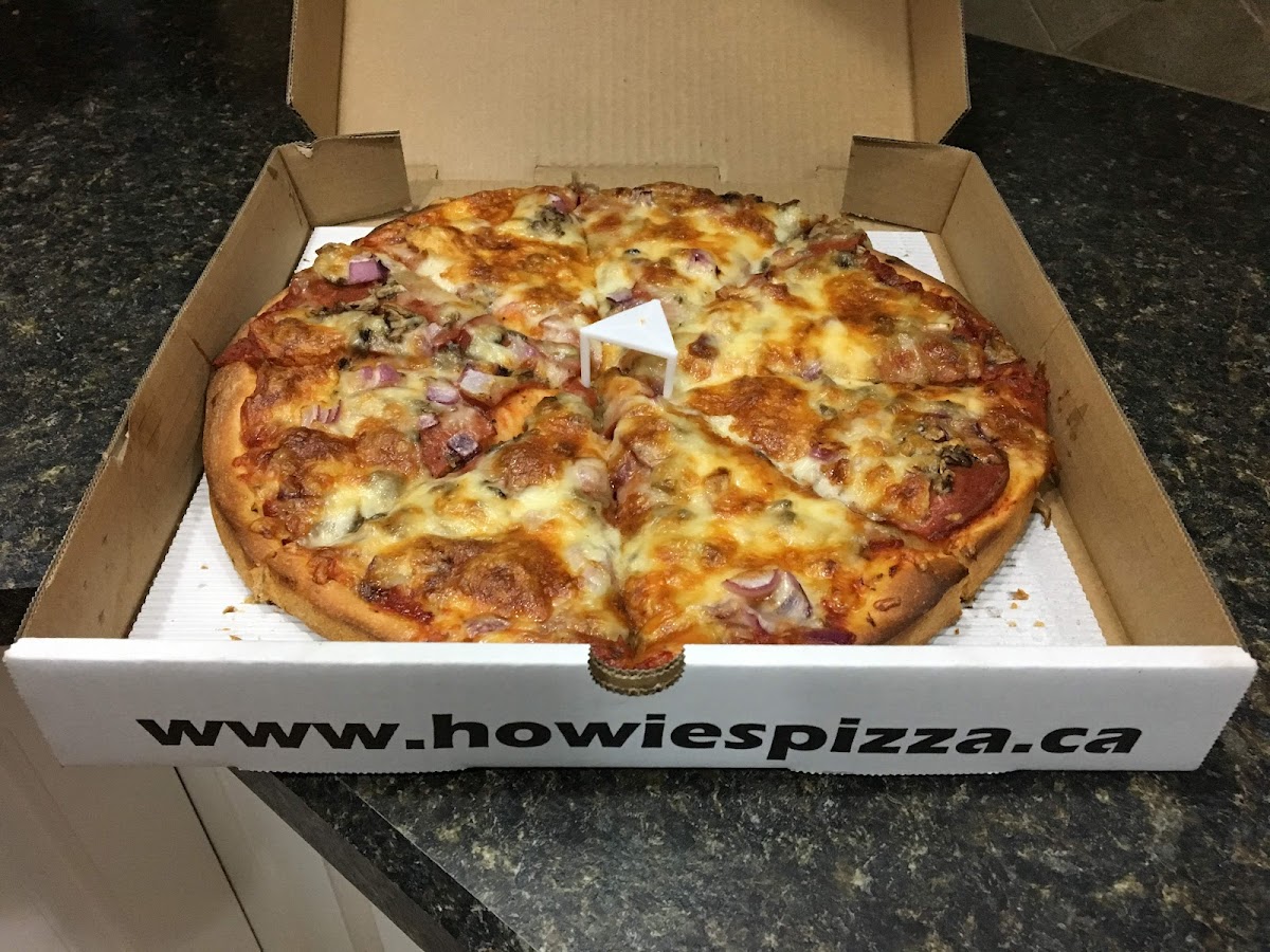 Howie's Pizza-7