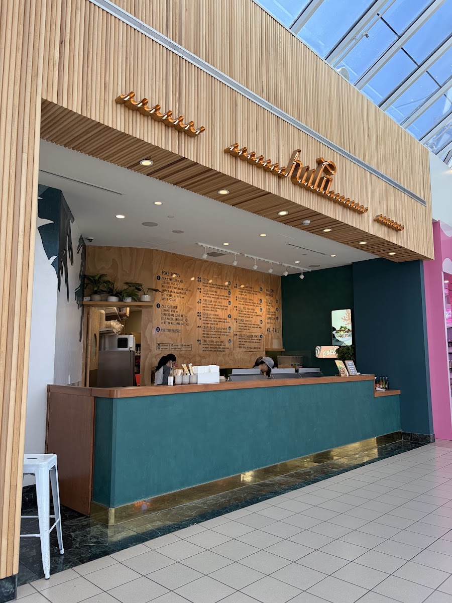 Hula Poke Metrotown