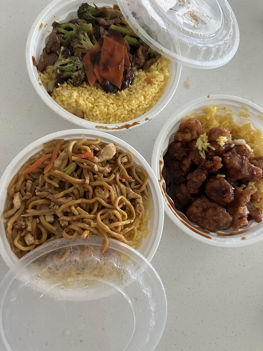 Hungry Panda Chinese Restaurant-10