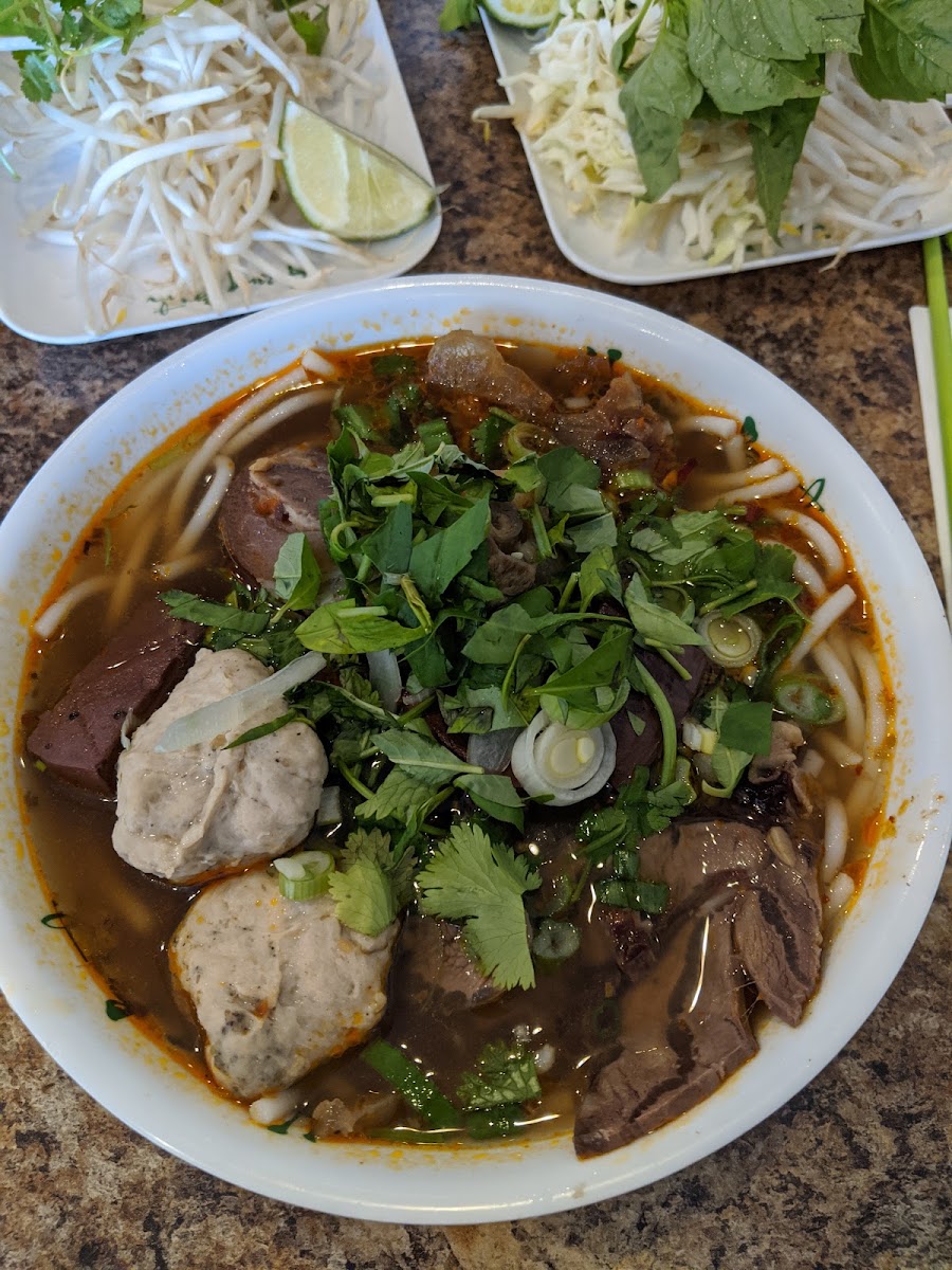 Hương Bình Restaurant-5