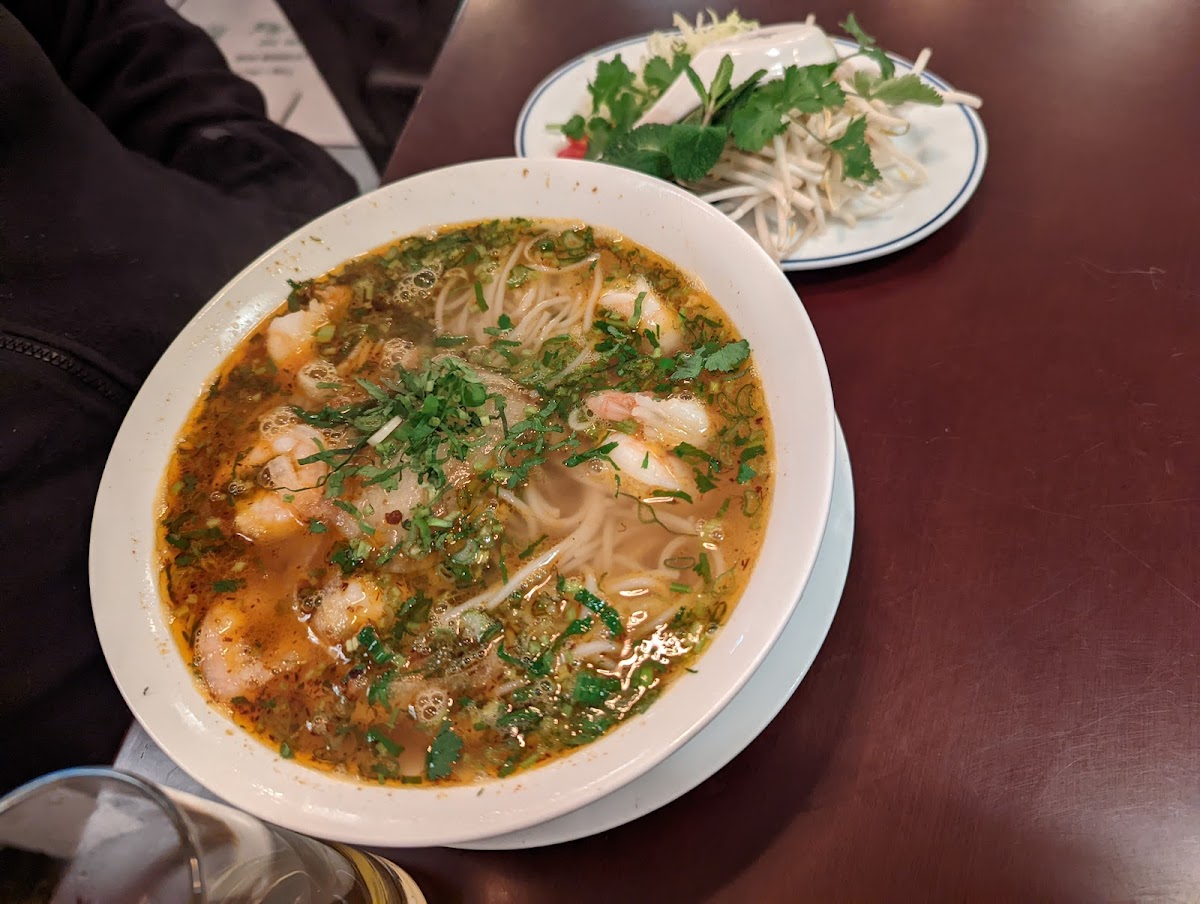 Huong Sen Restaurant-5