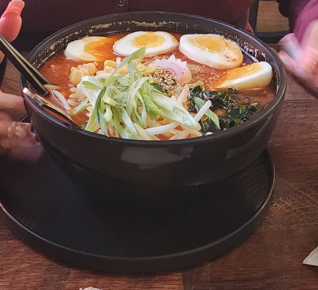 Ichiban Ramen & Poki-9