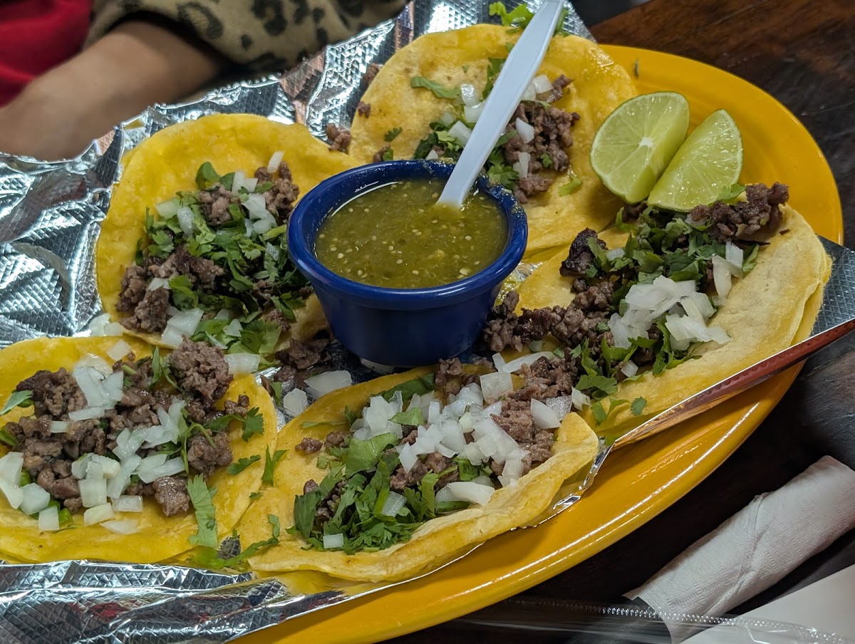 Iguanas Mexican Restaurant-2