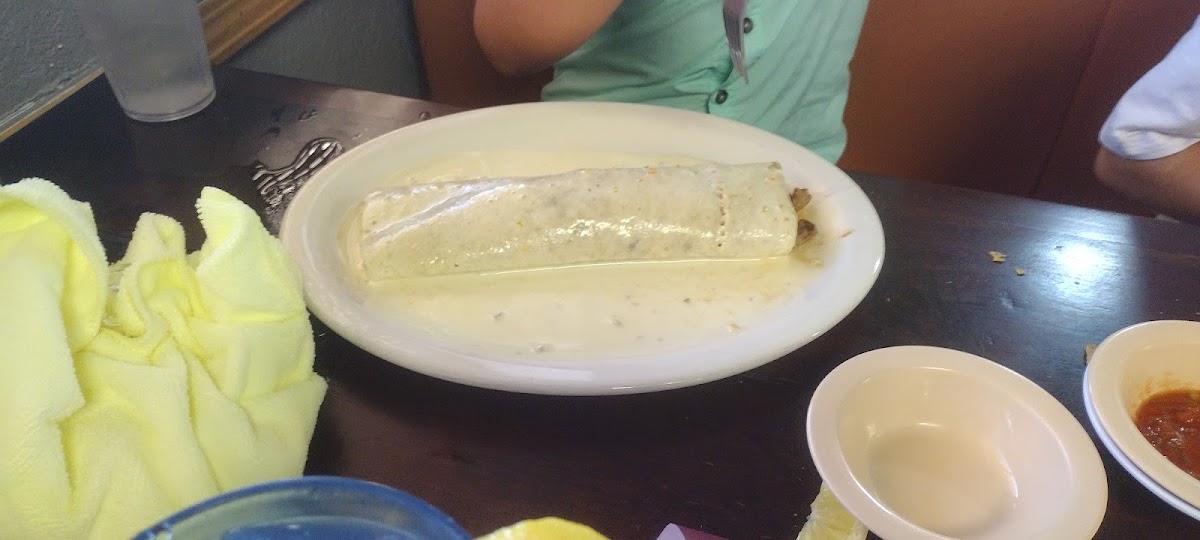 Iguanas Mexican Restaurant-9