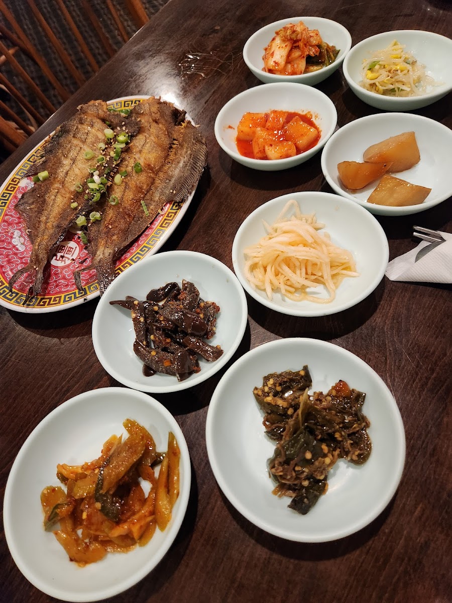 Il Mee Restaurant-8
