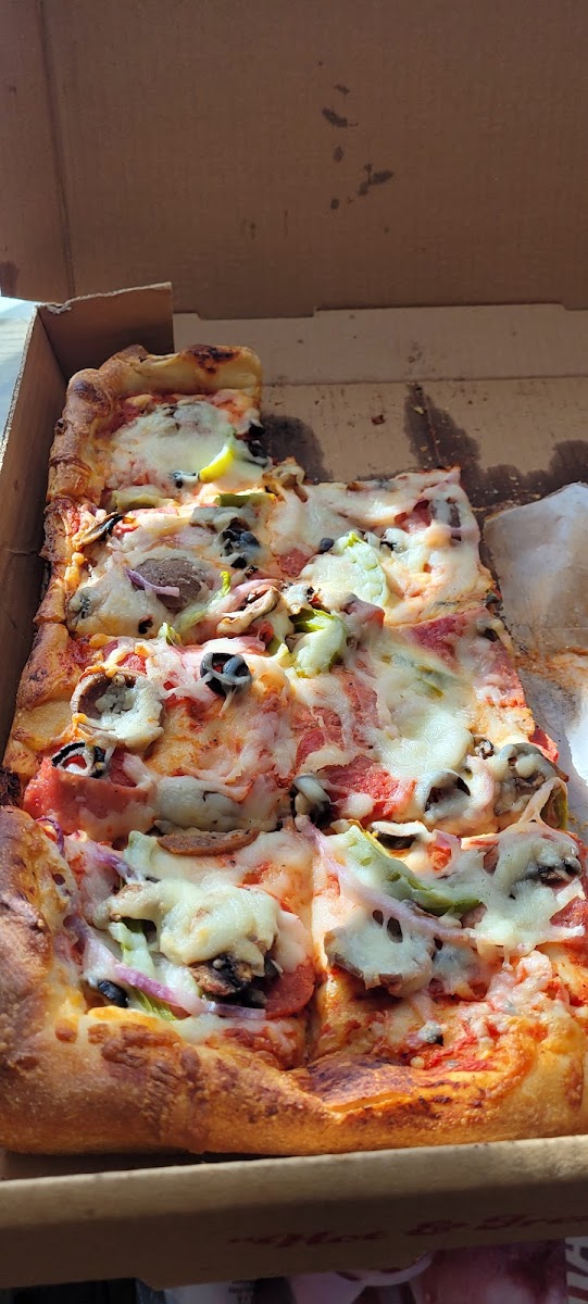 Illiano's Pizza Italian Family Restaurant-6
