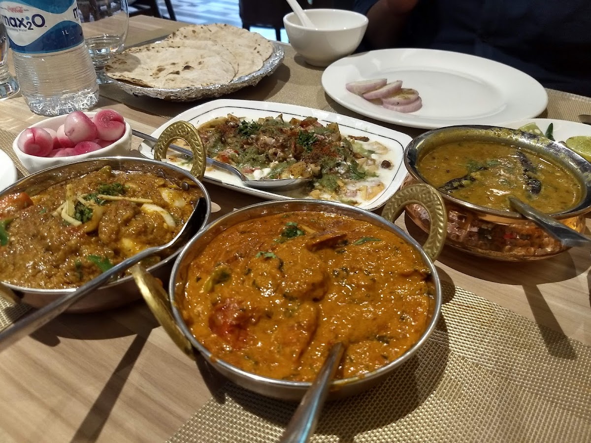 Indian Hut Restaurant (Mandalay)-3