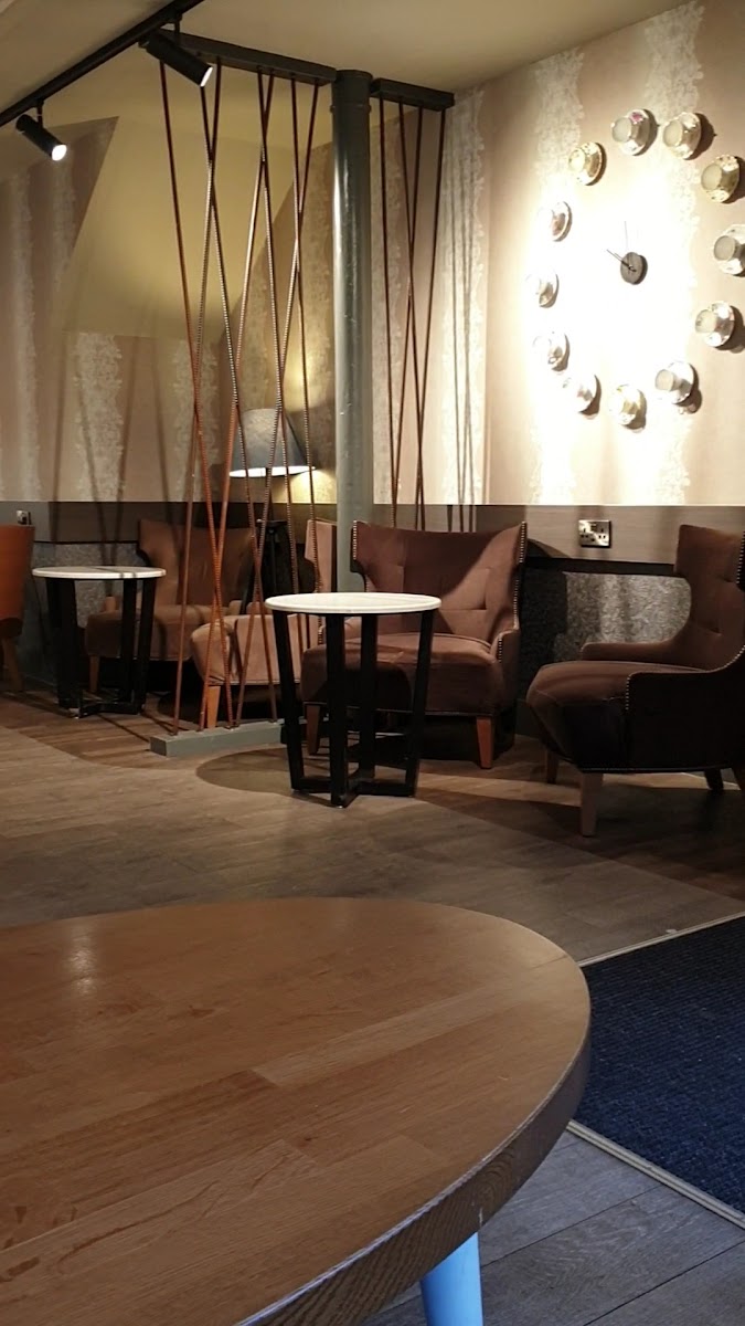 Insomnia Coffee Company - Sligo Quayside Shopping Centre-2