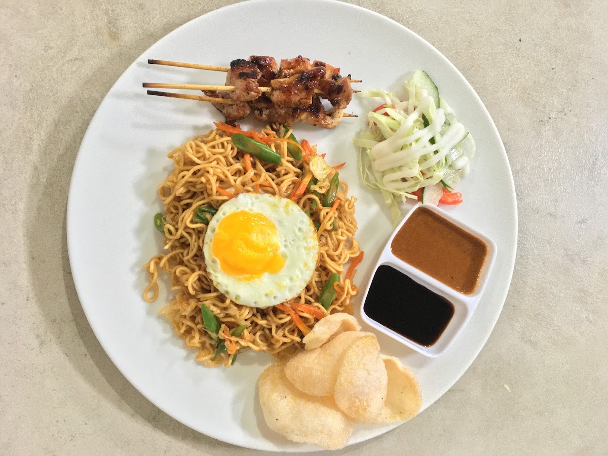 Intan Inn Food & Room-4