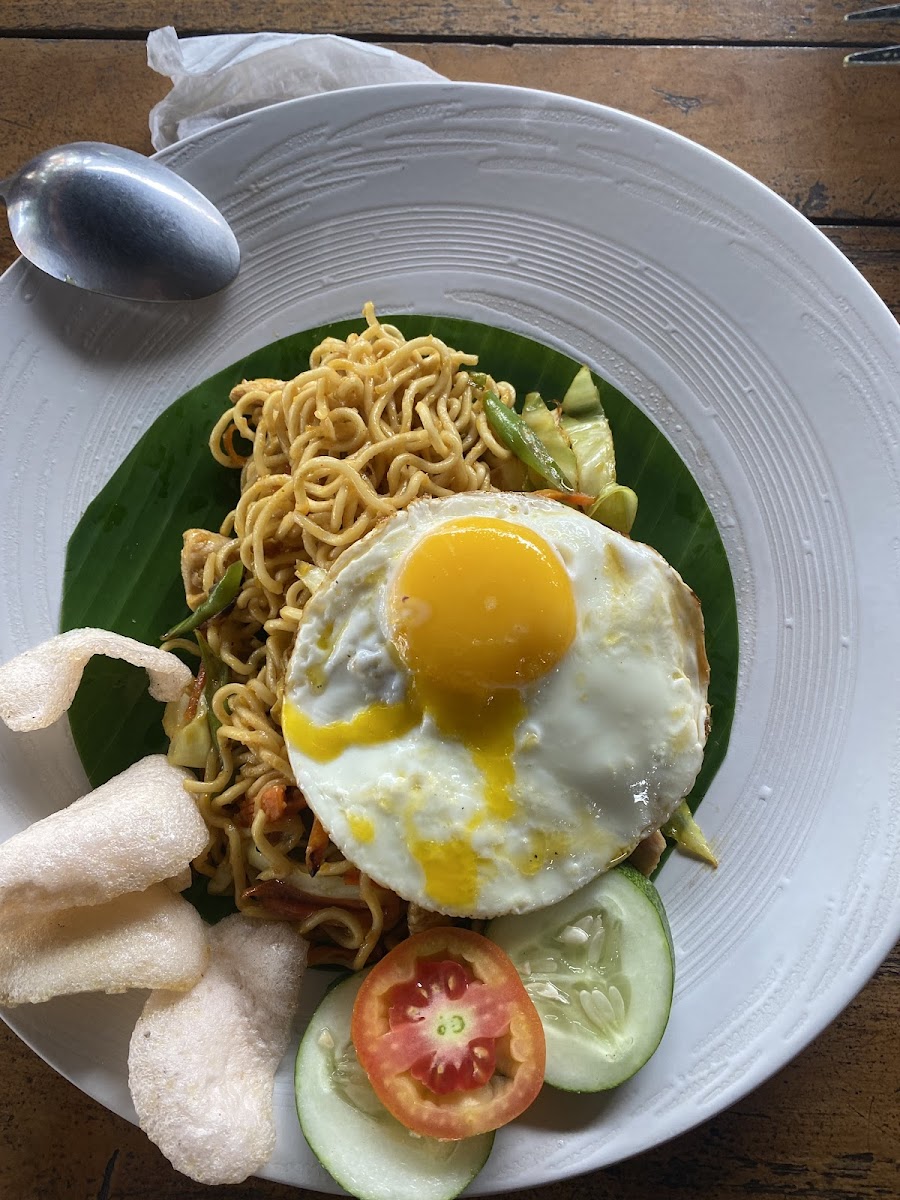 Intan Inn Food & Room-5