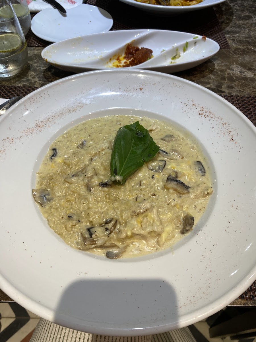 Invictus Restaurant-7