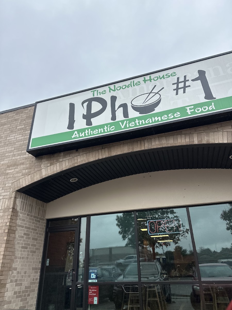 Ipho#1 The Noodle House