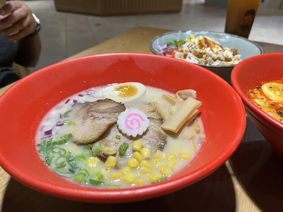 Iso Iso Ramen & Boba-5