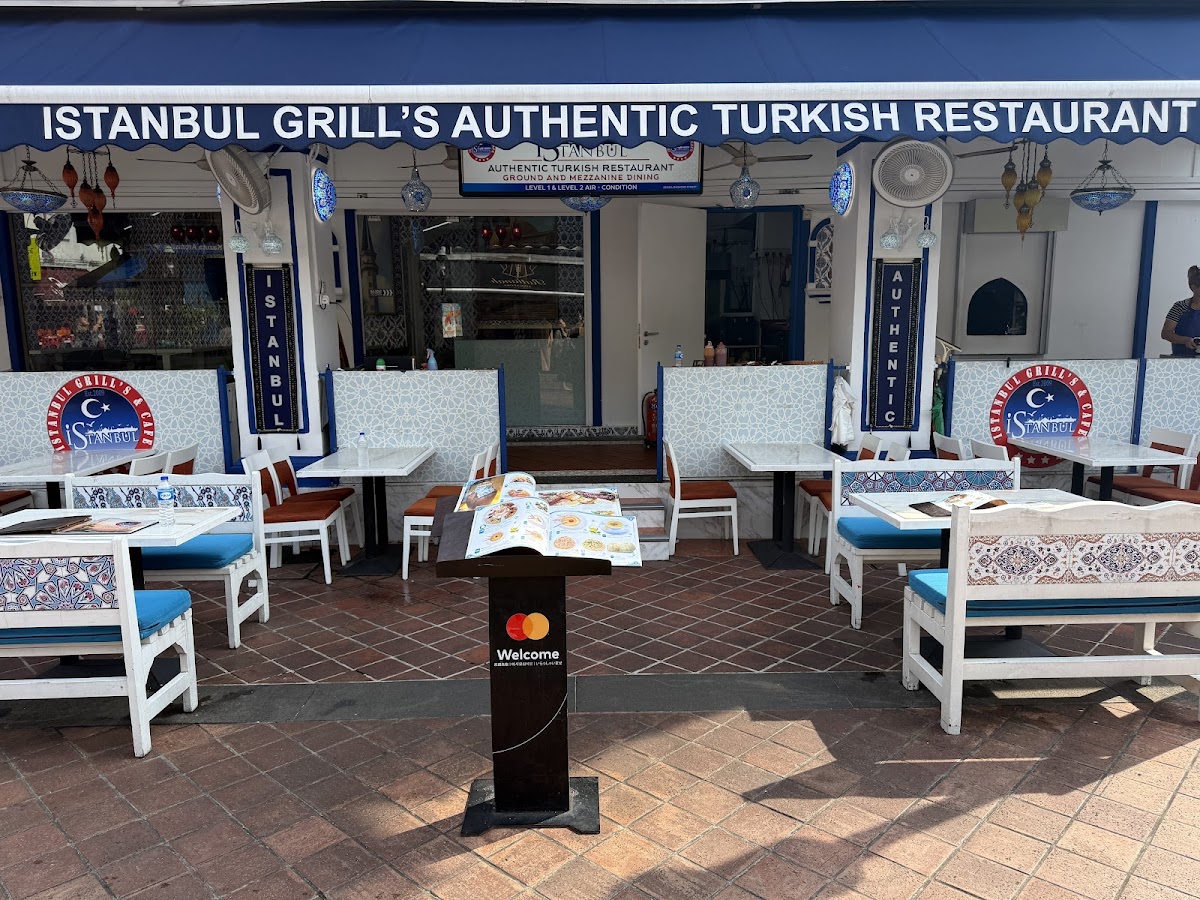 Istanbul Grill’S & Cafe