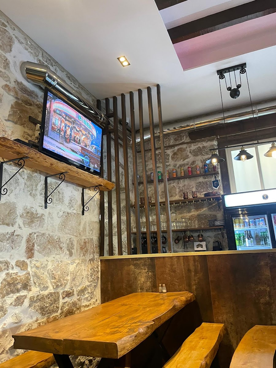 Istanbul Restaurant Menton-3