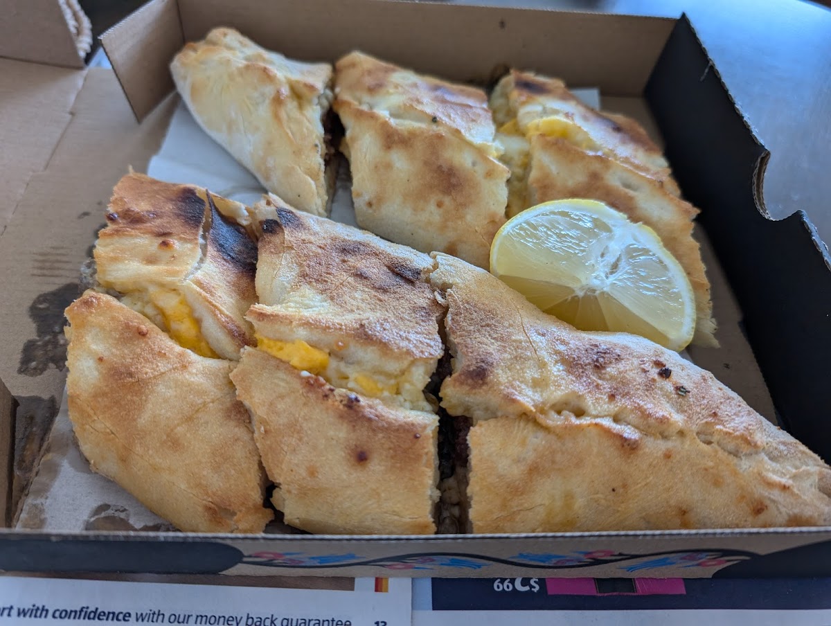 Istanville Kebab And Pide Shop-9