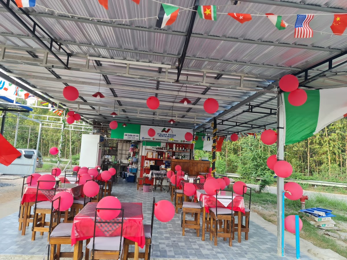 Italian House Restaurant Jomtien ร้านอาหารอิตาเลี่ยนเฮ้าส์ จอมเทียน Итальянский Ресторан На Джомтьен
