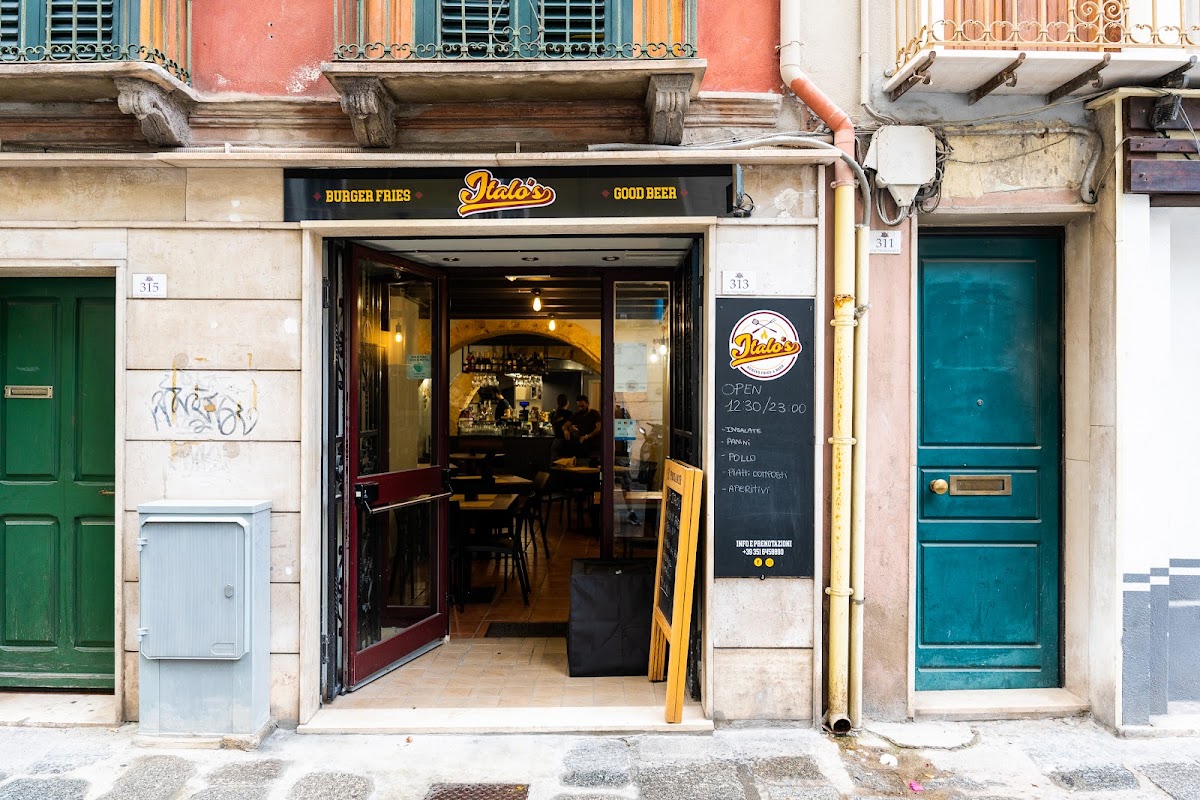 Italo's Burger