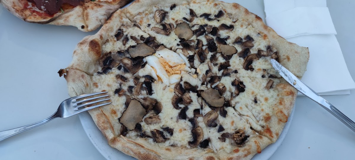Itanolo Pizzeria-8