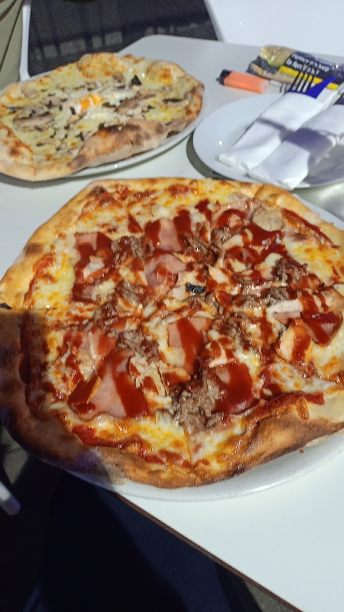 Itanolo Pizzeria-9