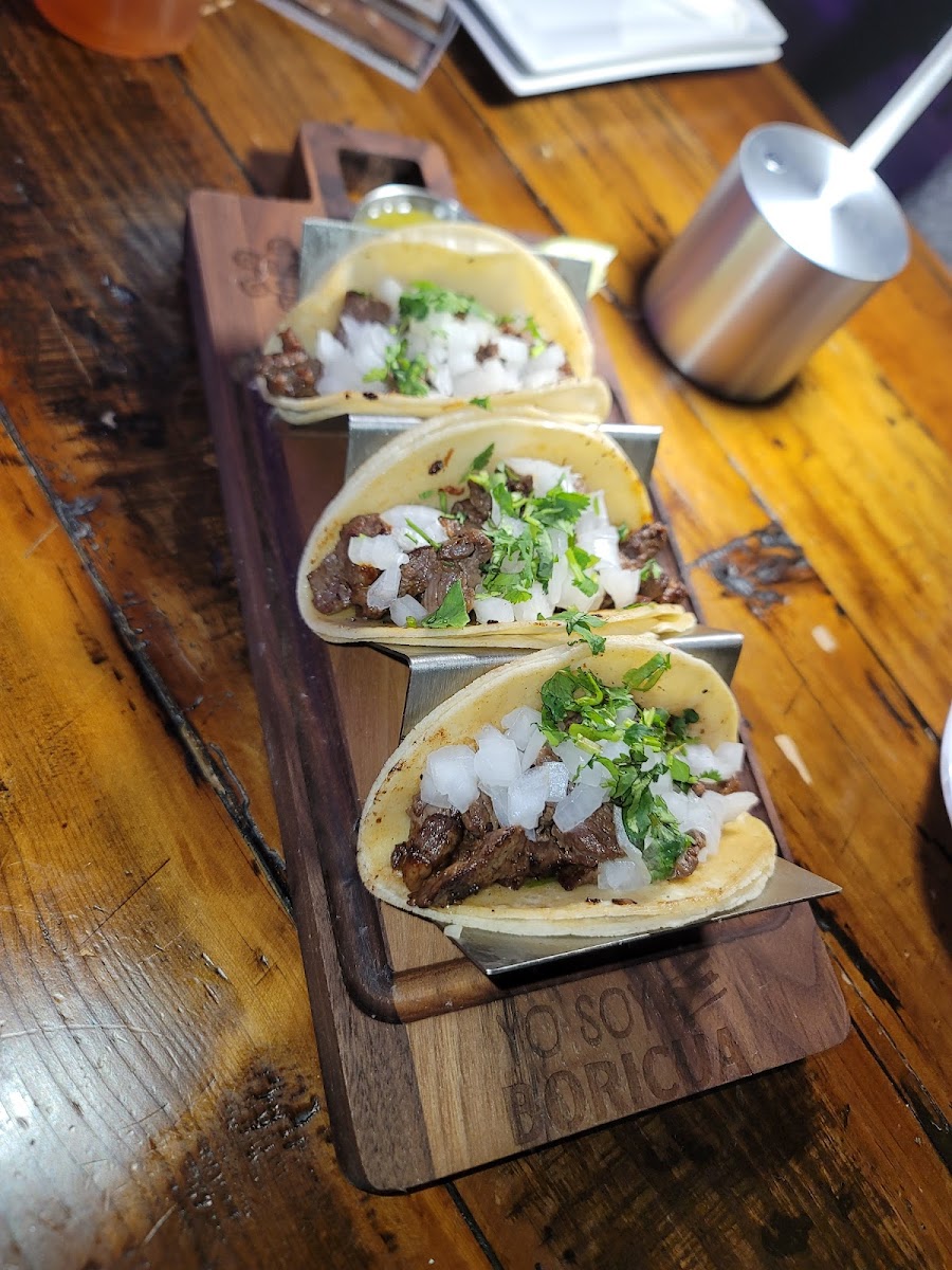 Izlas Puertorican Cuisine-4
