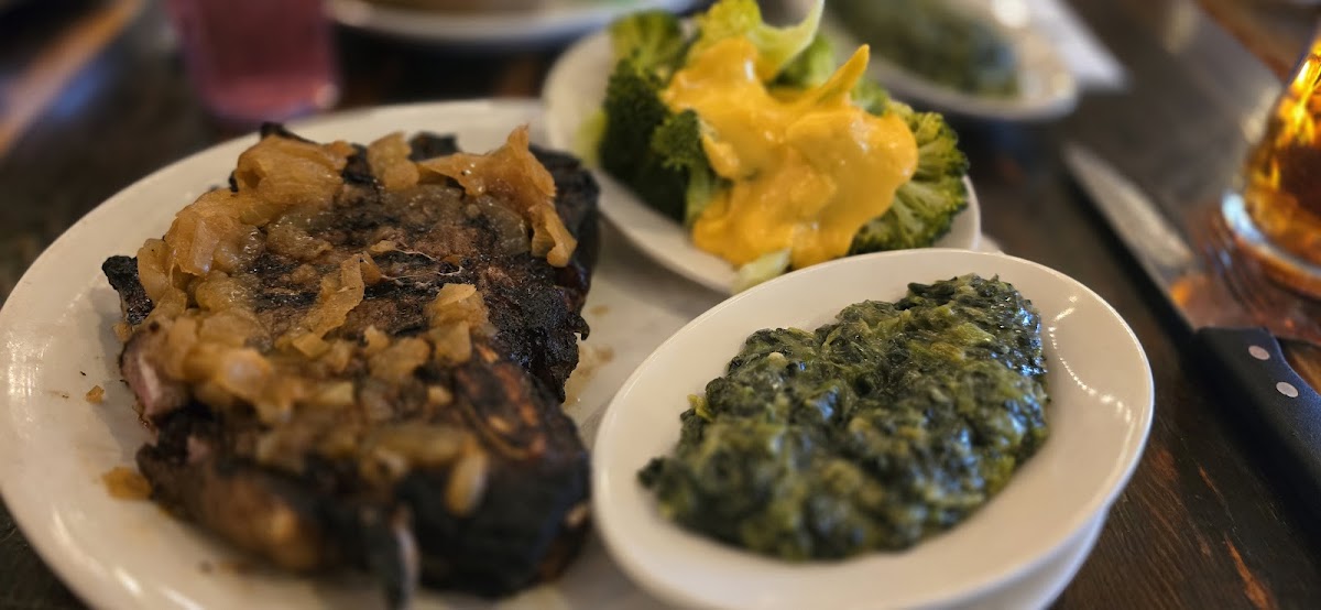 J And R's Steakhouse-9