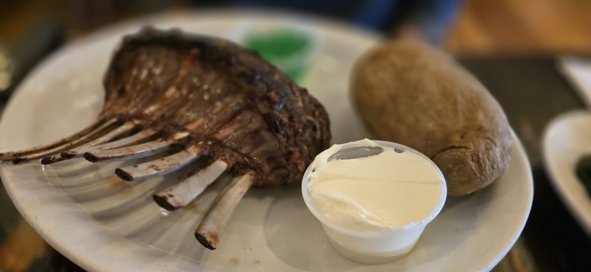 J And R's Steakhouse-4