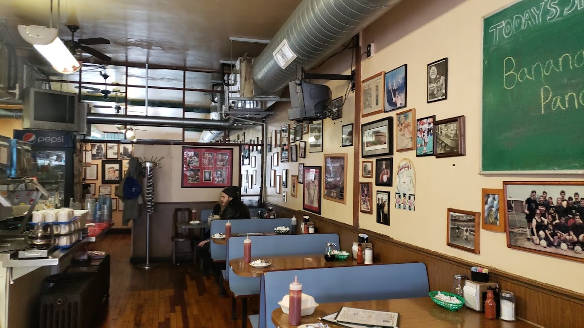 Jack & Benny's Old North Diner
