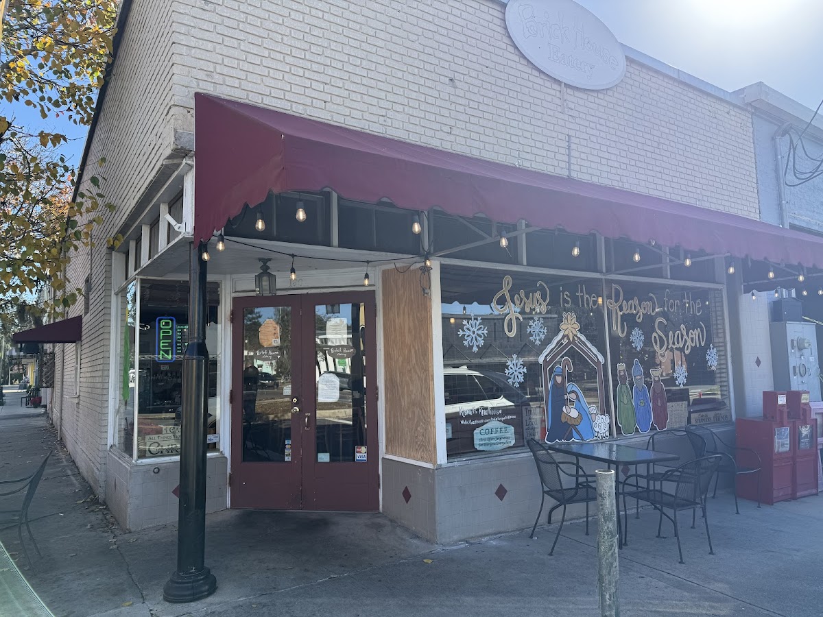Jackie's Brickhouse Eatery