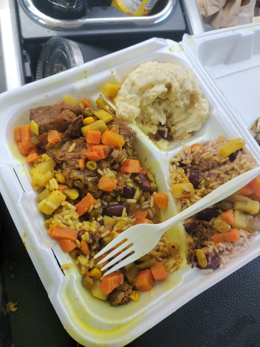 Jamaican Jerk Hut-4