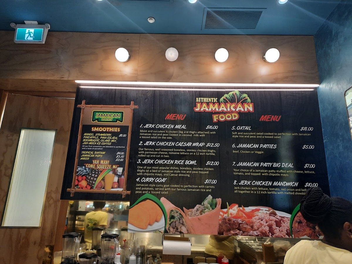 Menu Jamaican Mi Juicy-5