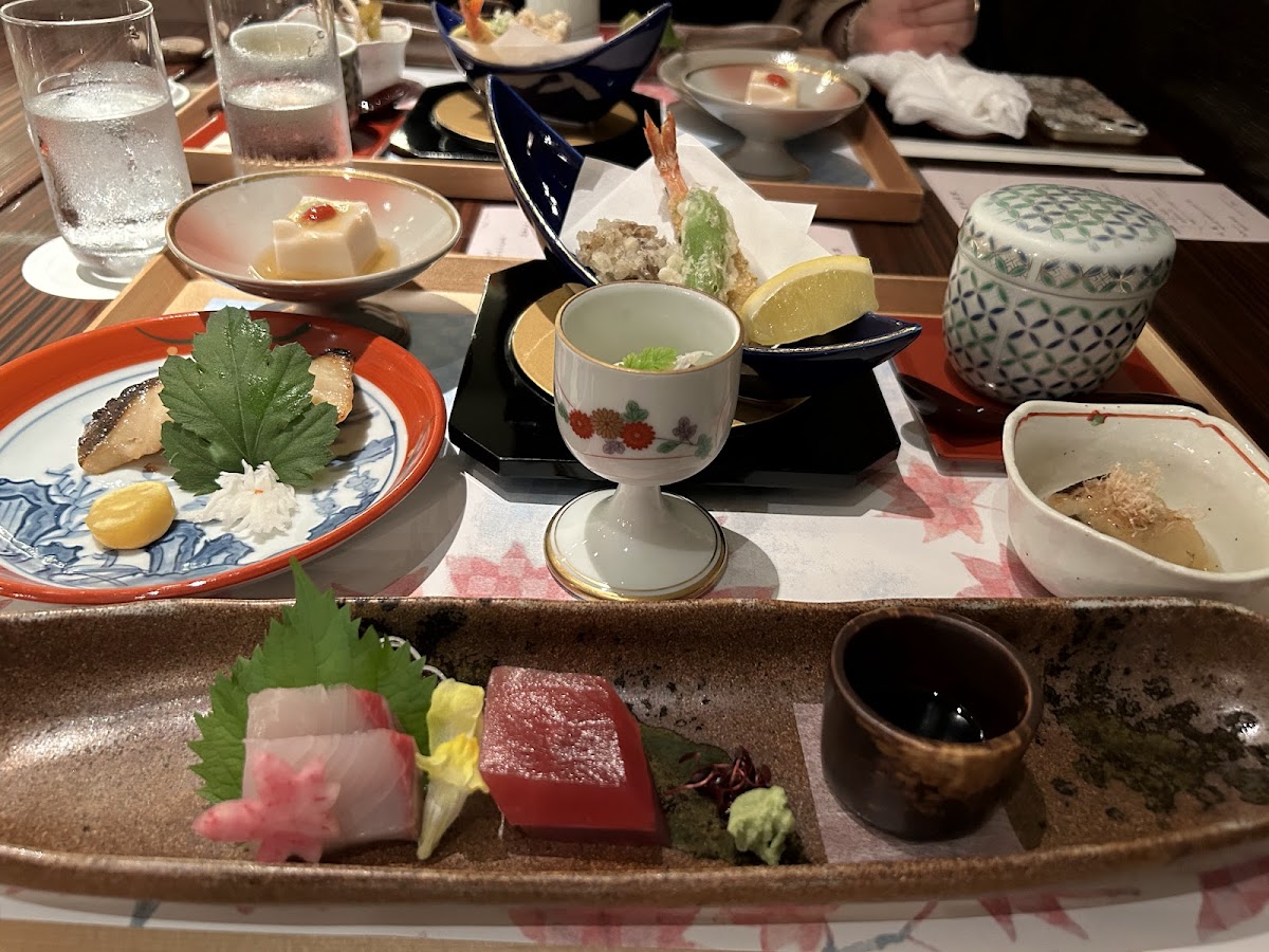 Japanese Cuisine Kagari-6