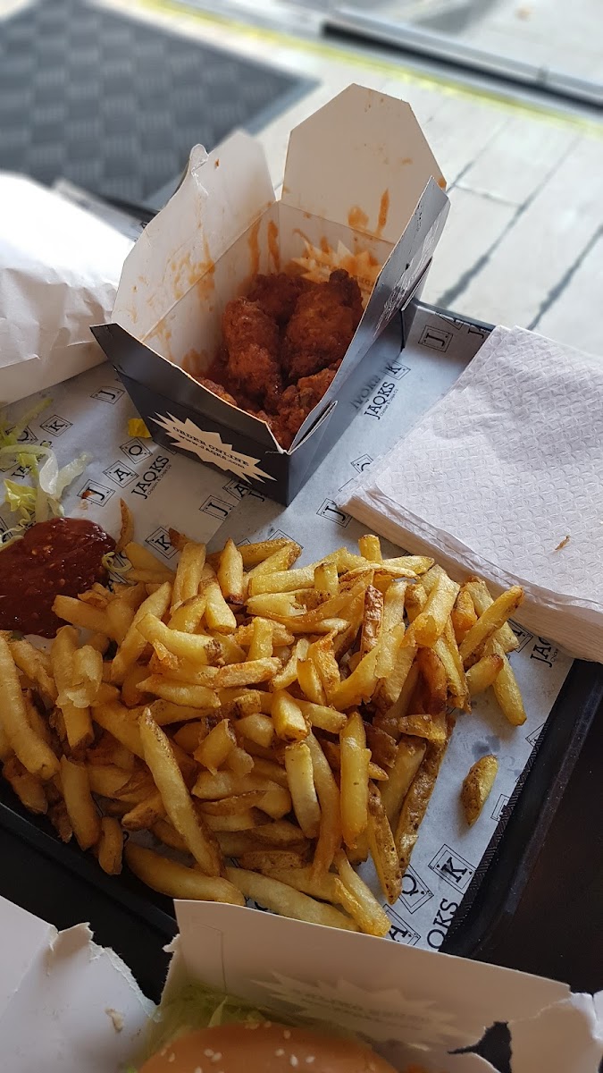 Jaqks Chicken + Chips (Moseley)-6